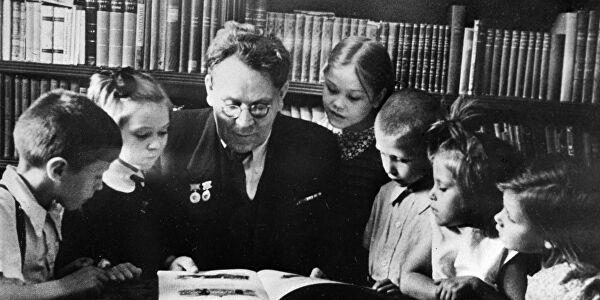 «Стихи живые — сами говорят»