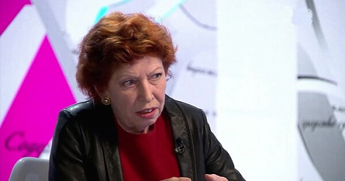 «Я сама себе редактор»