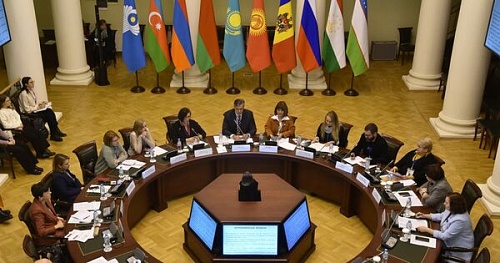 Объединяя усилия